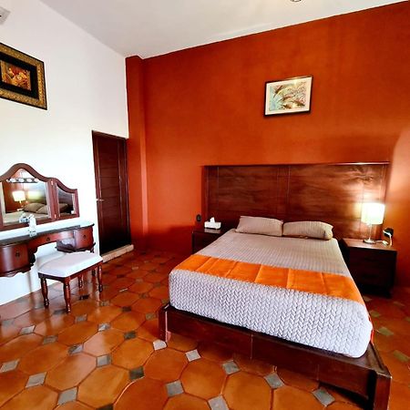Hotel Alondra Los Laureles エクステリア 写真